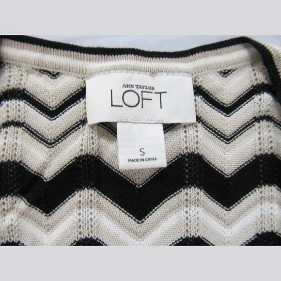 Ann Taylor LOFT Short Sleeve Knit Cardigan Sweater - Picture 2 of 4